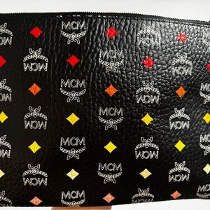 MCM Clutch